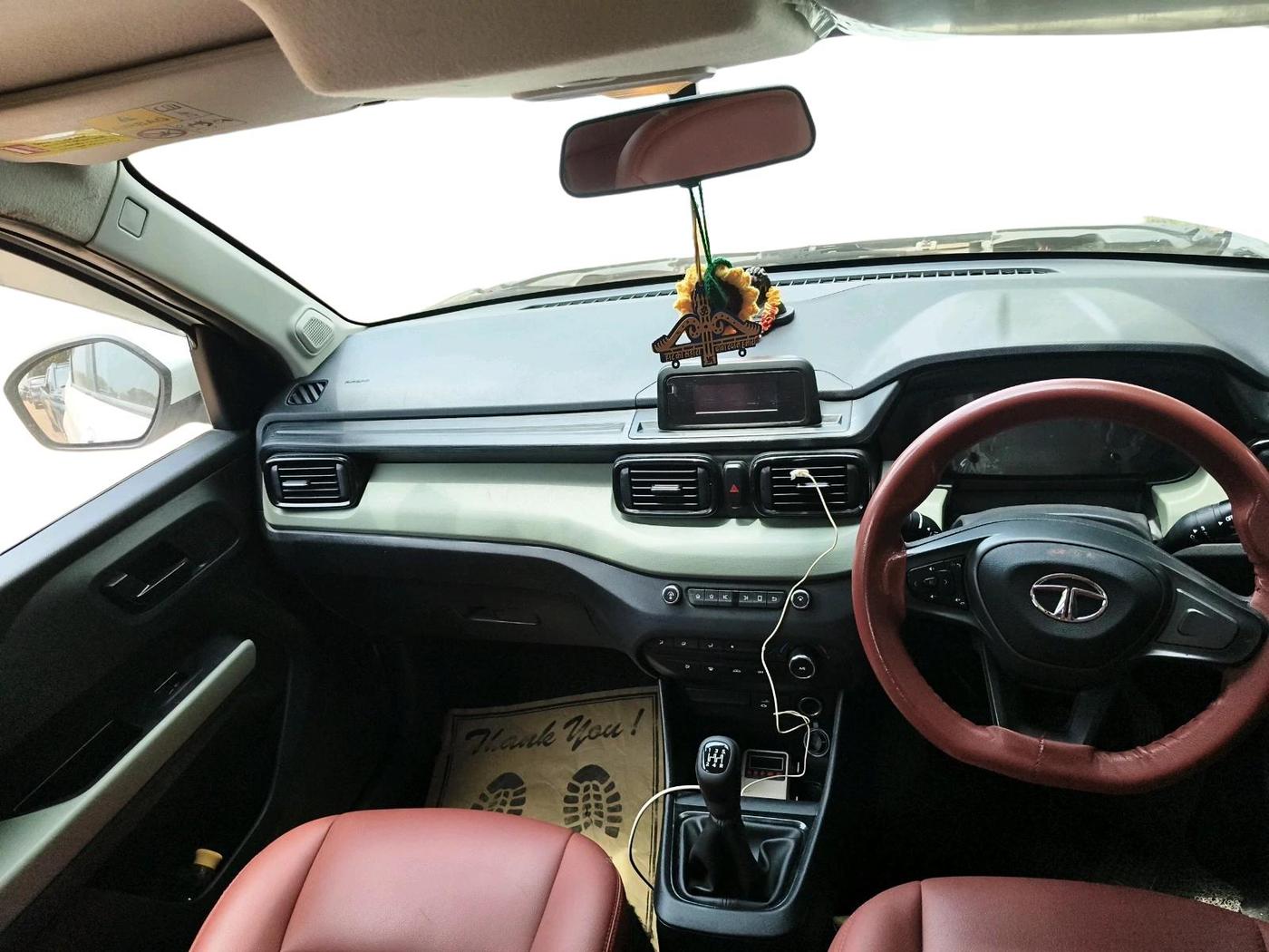 2023 Tata PUNCH ADVENTURE MT CNG , CNG, Manual, 82,604 km, interior