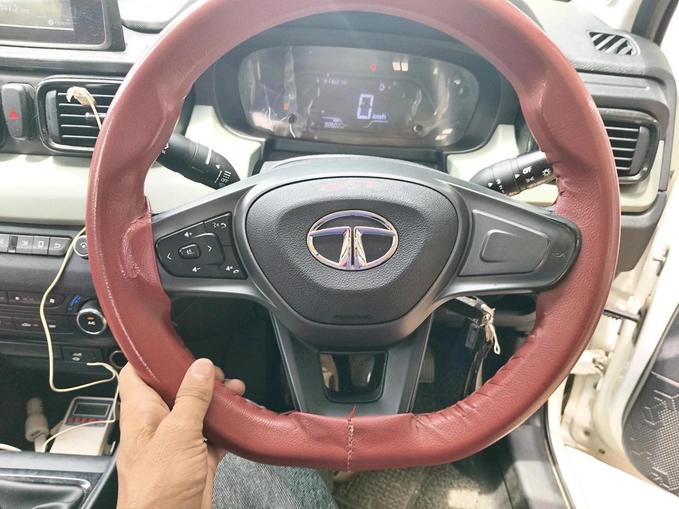 2023 Tata PUNCH ADVENTURE MT CNG , CNG, Manual, 82,604 km, interior
