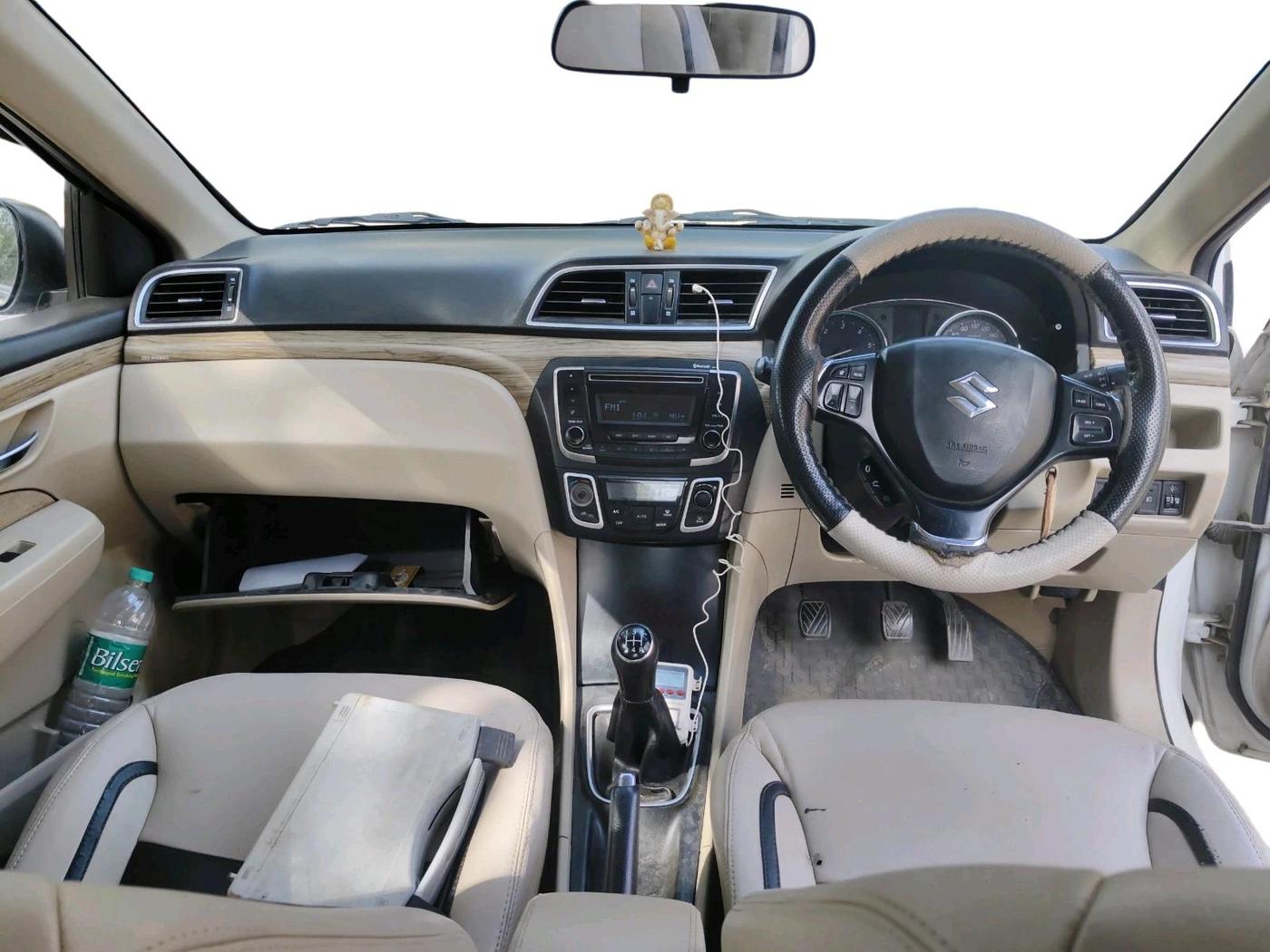 2019 Maruti Ciaz DELTA DIESEL 1.3, Diesel, Manual, 1,00,732 km, interior