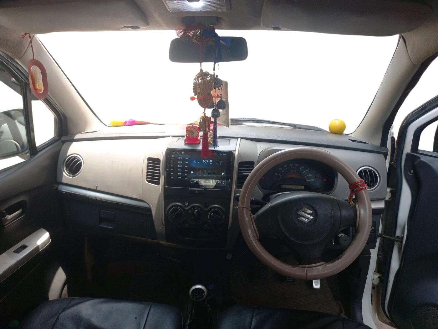 2012 Maruti Wagon R 1.0 LXI CNG, CNG, Manual, 84,219 km, interior