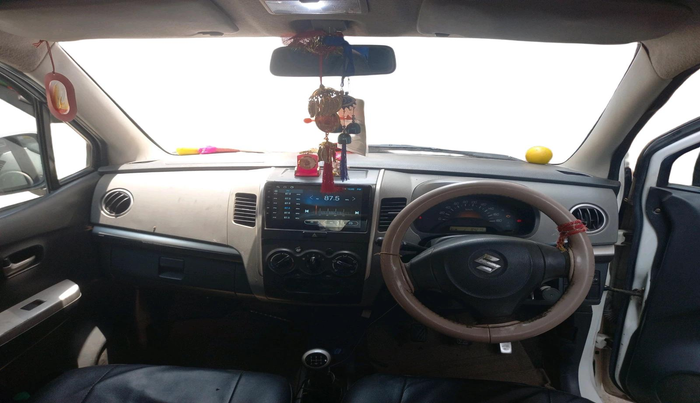 2012 Maruti Wagon R 1.0 LXI CNG, CNG, Manual, 84,219 km, interior