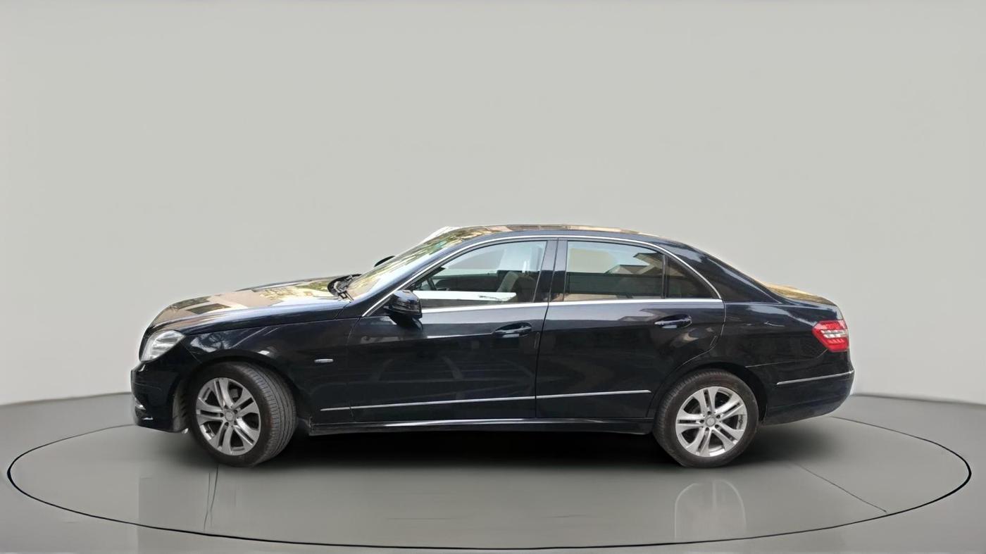 2012 Mercedes Benz E Class E 200 CGI AVANTGARDE, Petrol, Automatic, 47,480 km, exterior