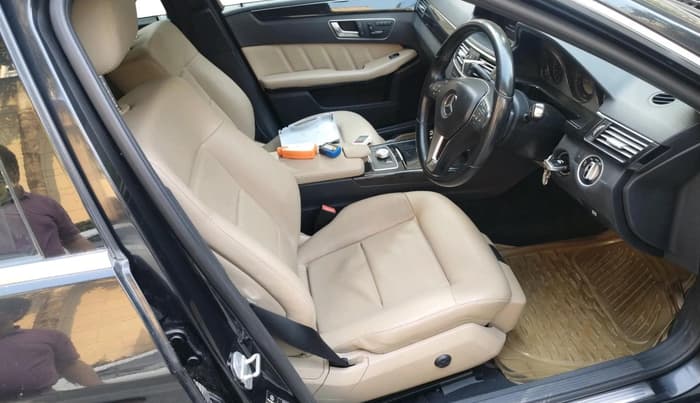 2012 Mercedes Benz E Class E 200 CGI AVANTGARDE, Petrol, Automatic, 47,480 km, interior