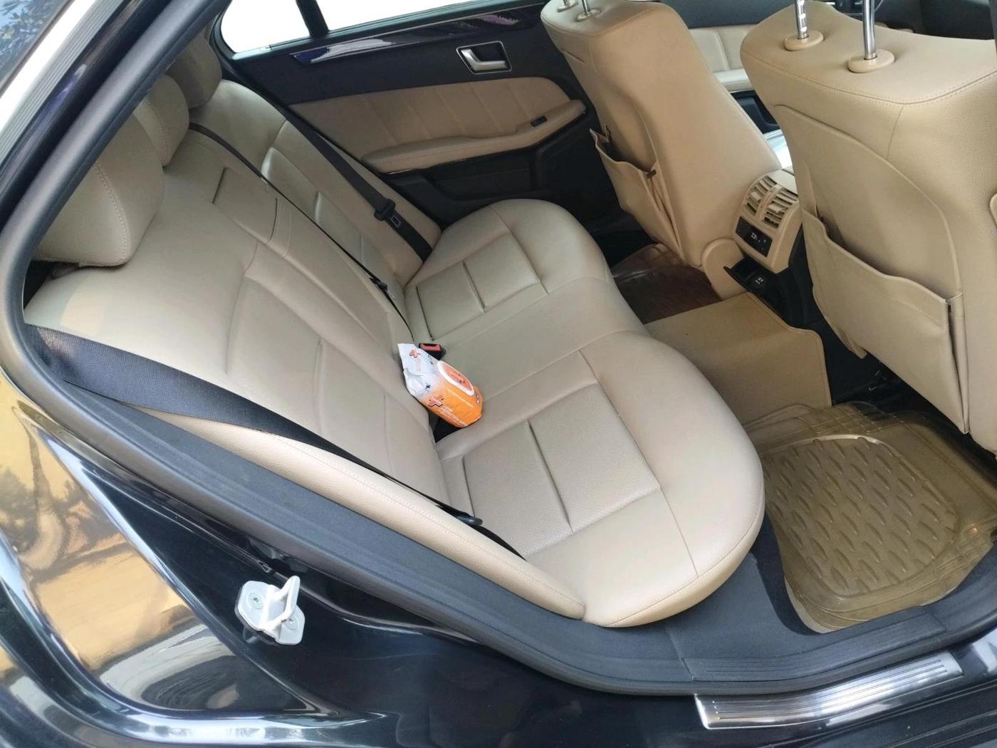 2012 Mercedes Benz E Class E 200 CGI AVANTGARDE, Petrol, Automatic, 47,480 km, interior