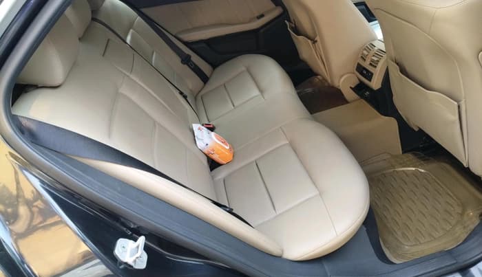 2012 Mercedes Benz E Class E 200 CGI AVANTGARDE, Petrol, Automatic, 47,480 km, interior