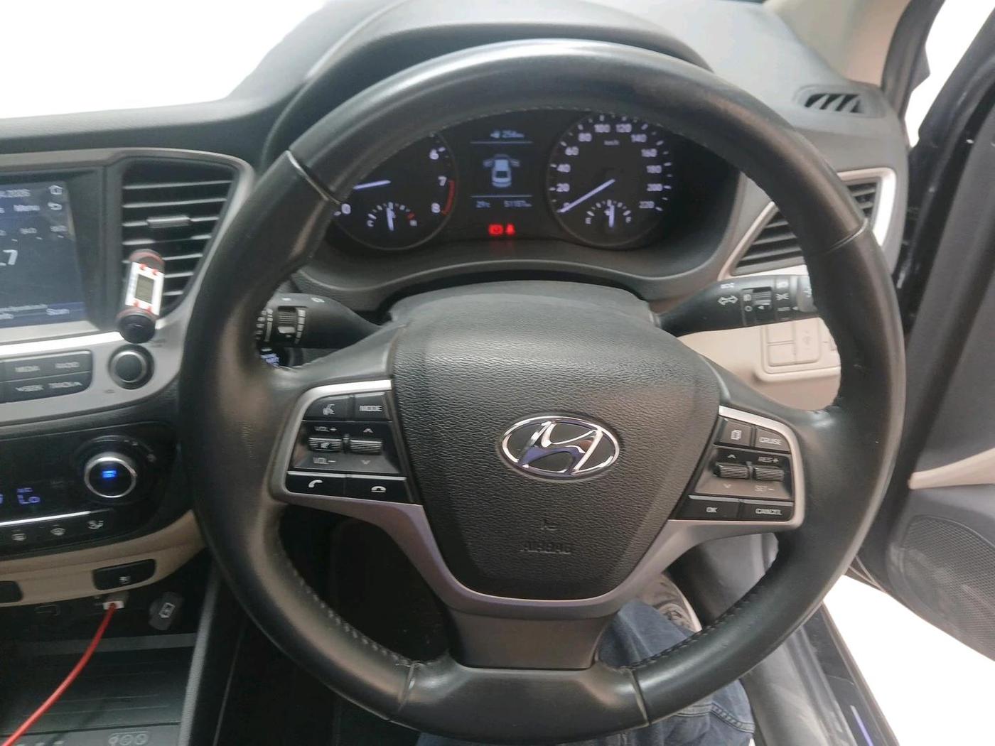 2019 Hyundai Verna 1.6 VTVT SX O, Petrol, Manual, 53,000 km, interior