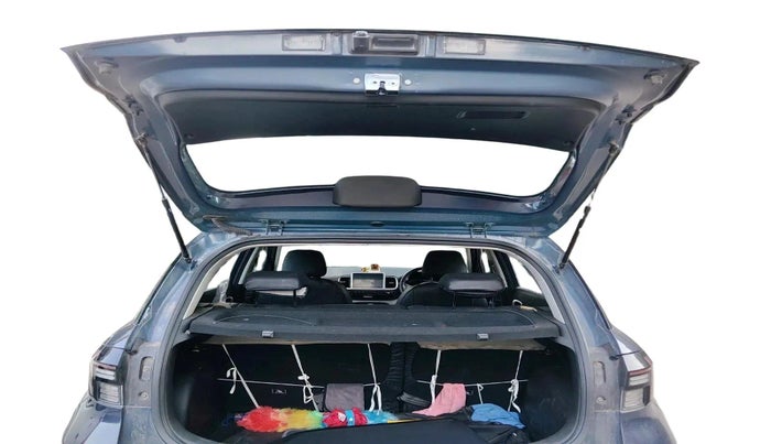 2022 Hyundai VENUE SX 1.2 PETROL, Petrol, Manual, 41,222 km, exterior