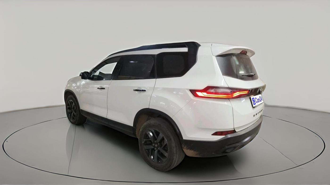 2023 Tata Safari XZA PLUS O ADVENTURE 7STR, Diesel, Automatic, 73,083 km, exterior