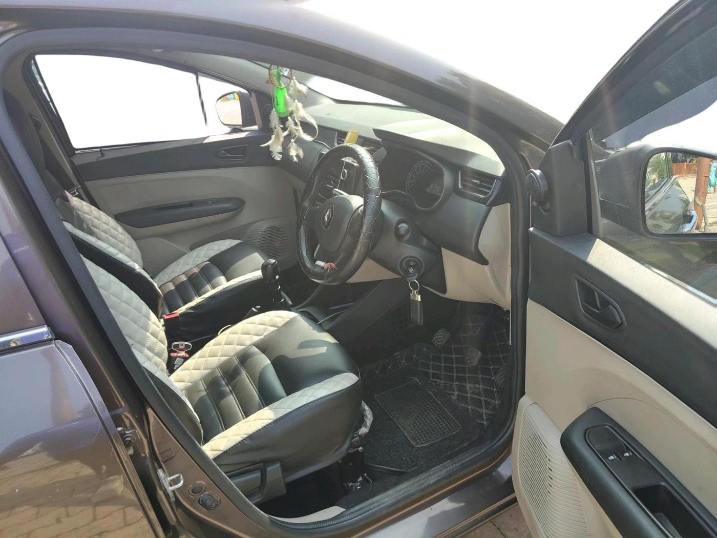 2023 Renault TRIBER RXL MT, Petrol, Manual, 45,671 km, interior