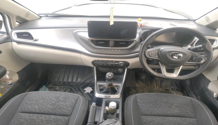 2024 Tata ALTROZ XZ Plus (S) LUX Diese, Diesel, Manual, 58,593 km, interior