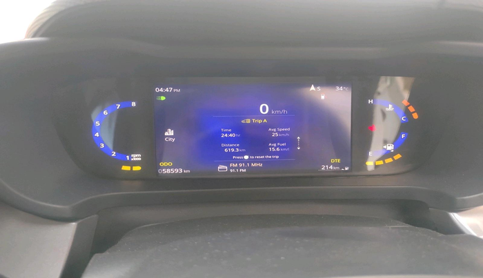 2024 Tata ALTROZ XZ Plus (S) LUX Diese, Diesel, Manual, 58,593 km, interior