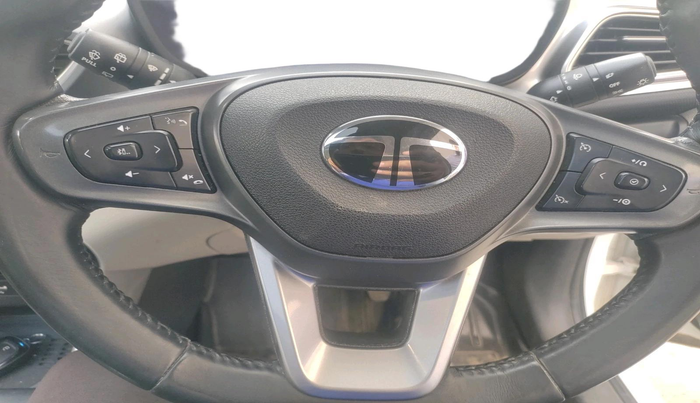 2024 Tata ALTROZ XZ Plus (S) LUX Diese, Diesel, Manual, 58,593 km, interior