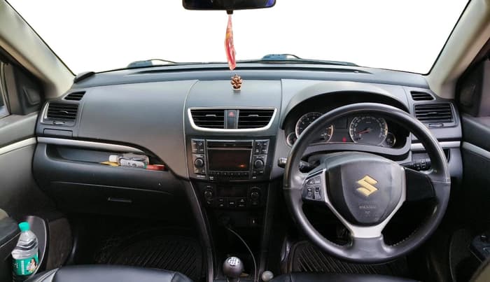 2013 Maruti Swift ZXI, Petrol, Manual, 1,73,948 km, interior