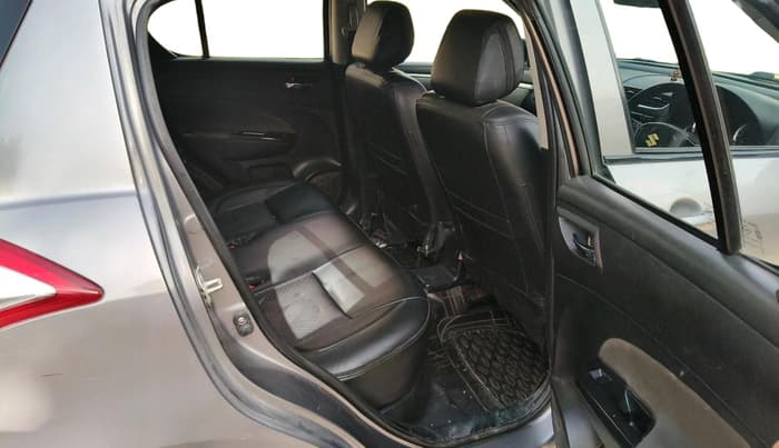 2013 Maruti Swift ZXI, Petrol, Manual, 1,73,948 km, interior