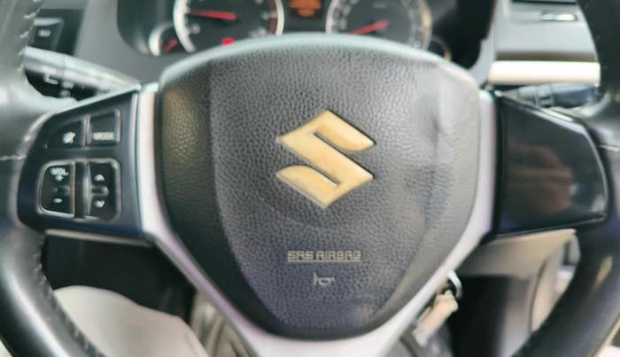 2013 Maruti Swift ZXI, Petrol, Manual, 1,73,948 km, interior