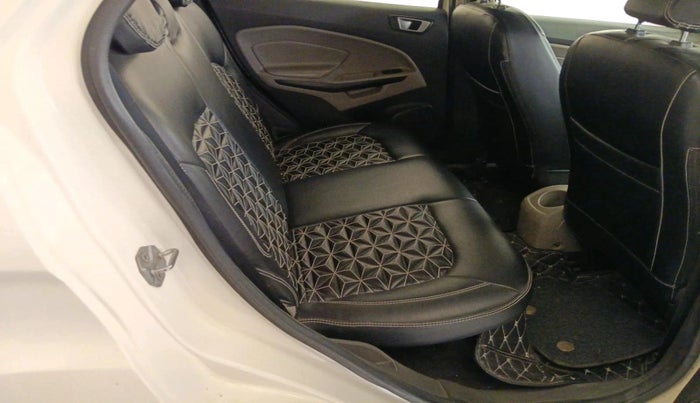 2017 Ford Ecosport TREND 1.5L DIESEL, Diesel, Manual, 1,37,437 km, interior