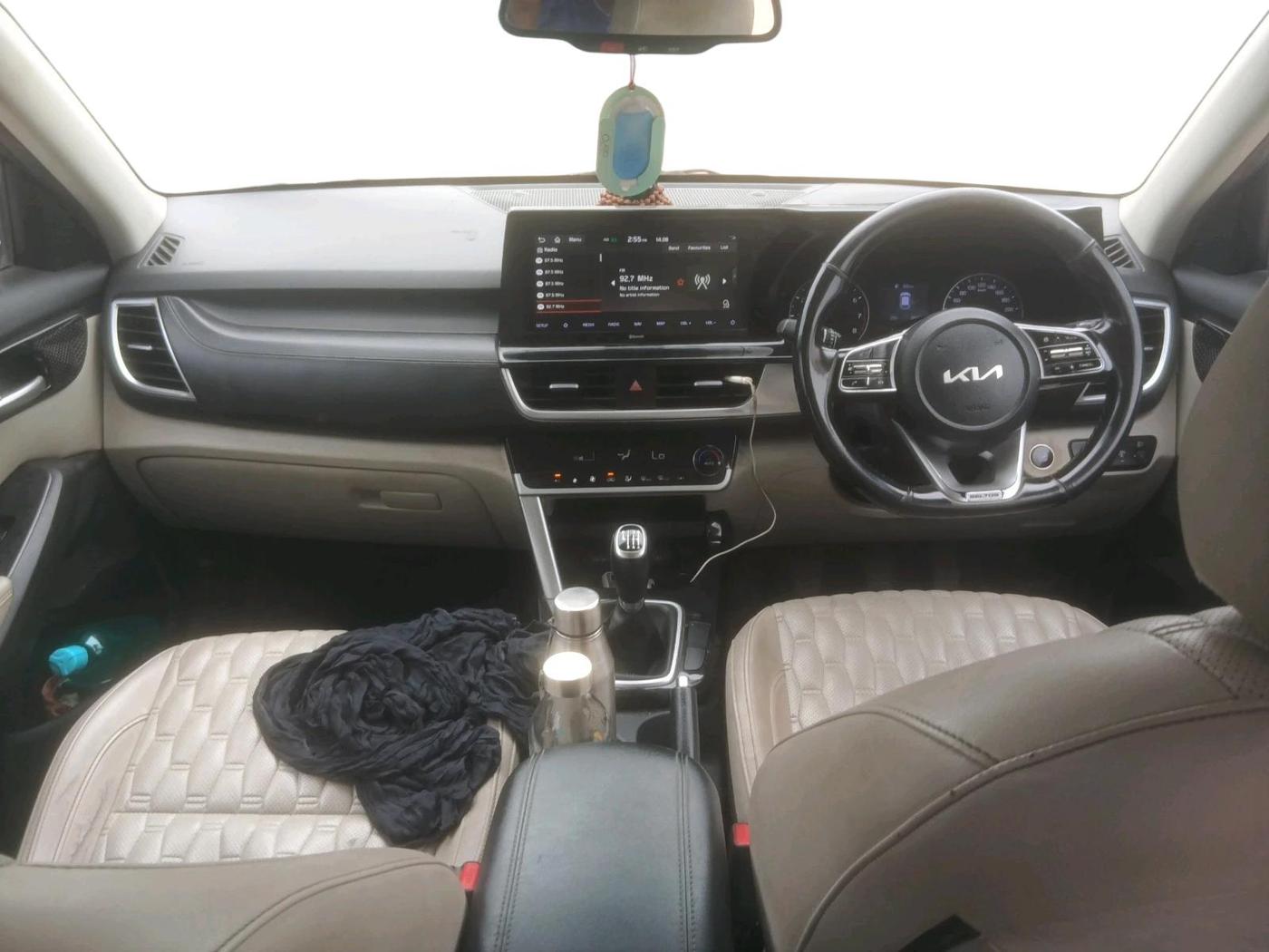 2022 KIA SELTOS HTX PETROL 1.5, Petrol, Manual, 86,595 km, interior