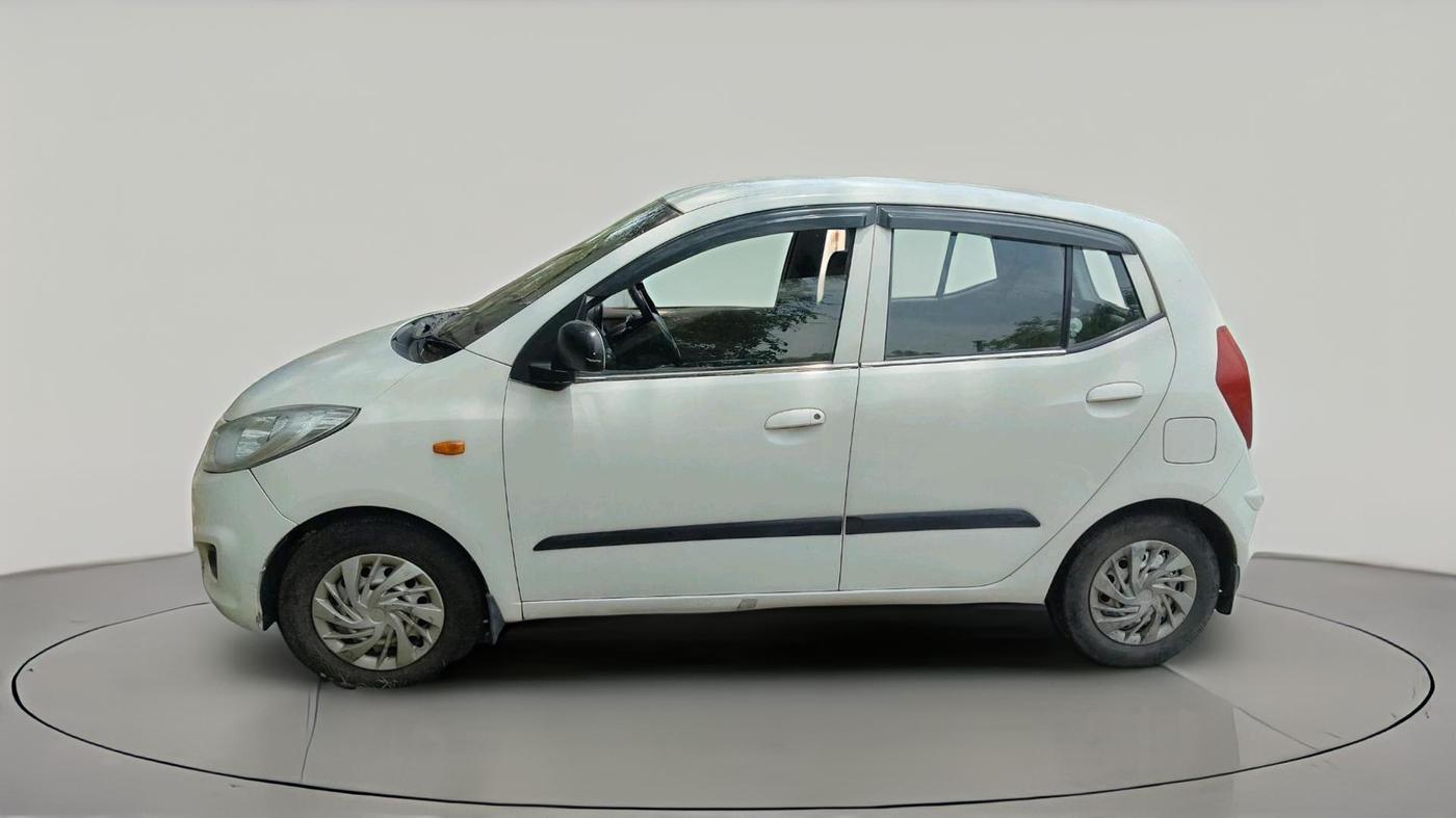 2014 Hyundai i10 MAGNA 1.1, Petrol, Manual, 72,134 km, exterior