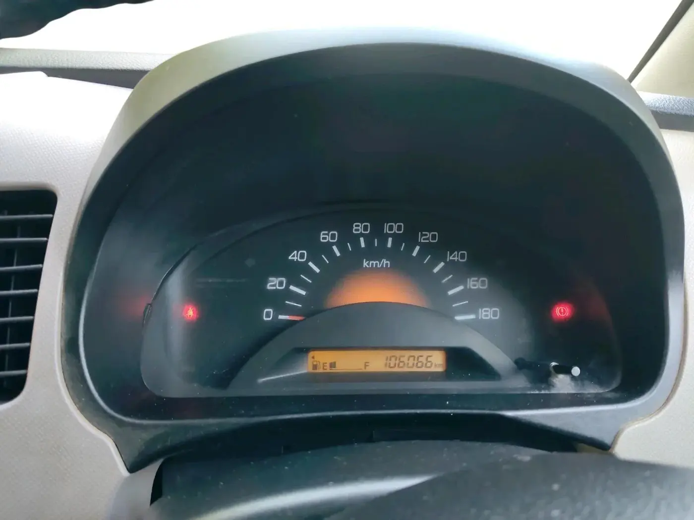2013 Maruti Wagon R 1.0 LXI CNG, CNG, Manual, 1,06,066 km, interior