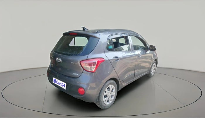 2017 Hyundai Grand i10 SPORTZ (O) 1.2 U2 CRDI, Diesel, Manual, 1,00,344 km, exterior