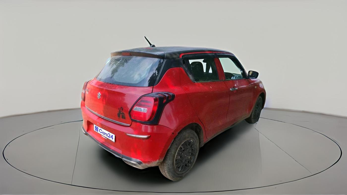 2021 Maruti Swift LXI, CNG, Manual, 1,08,854 km, exterior