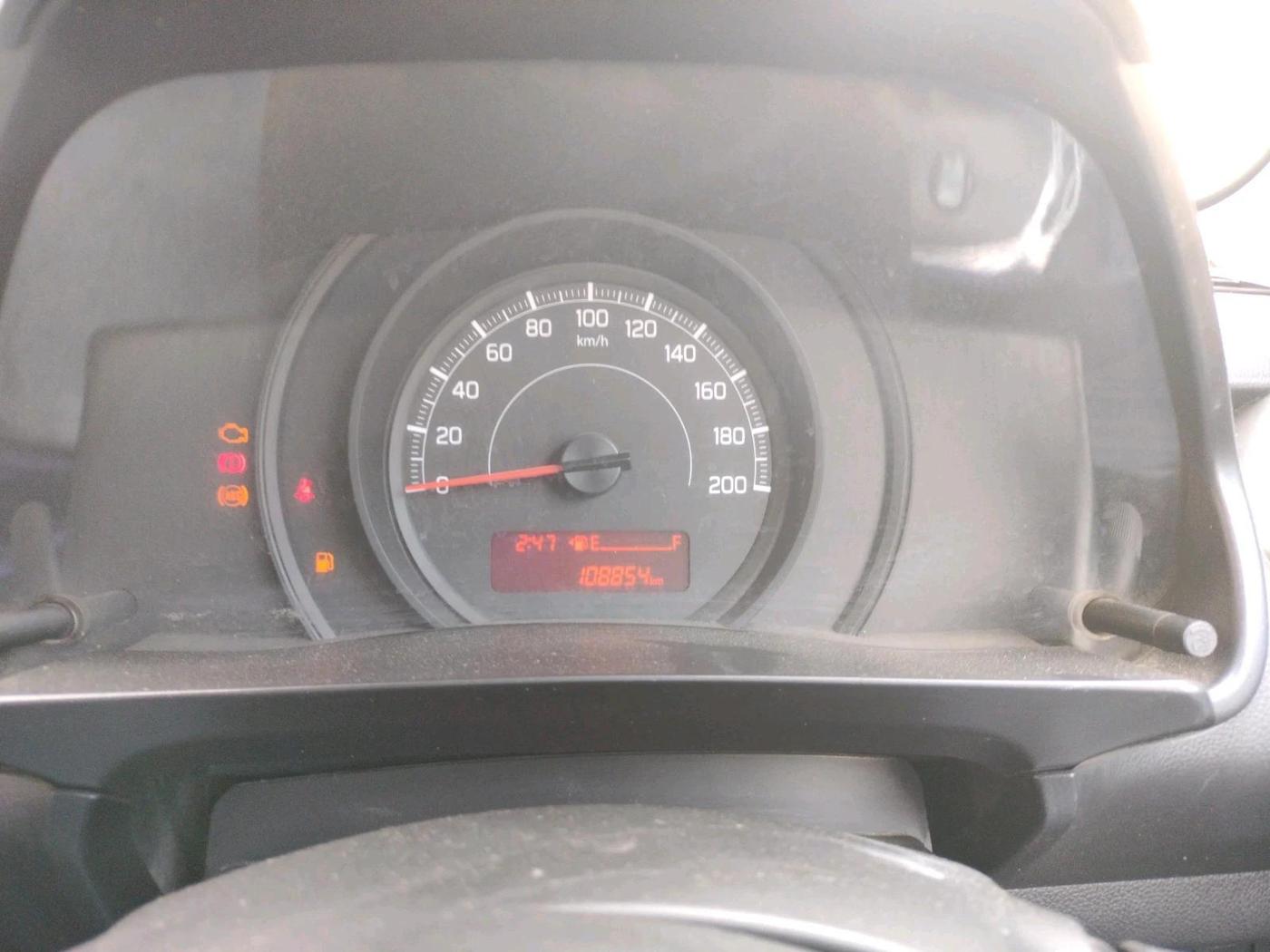 2021 Maruti Swift LXI, CNG, Manual, 1,08,854 km, interior