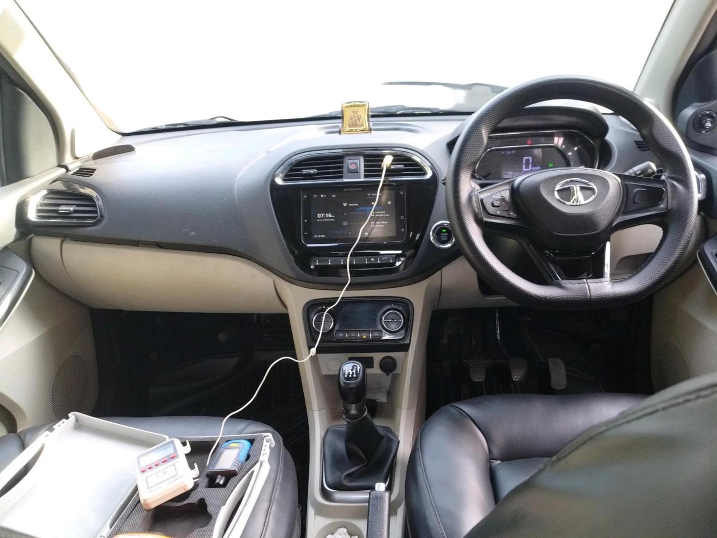 2022 Tata TIGOR XZ PLUS PETROL, Petrol, Manual, 53,331 km, interior