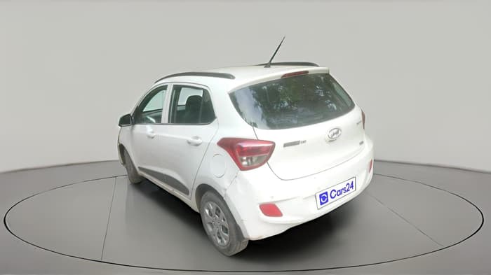 2016 Hyundai Grand i10 SPORTZ 1.2 KAPPA VTVT, Petrol, Manual, 50,520 km, exterior
