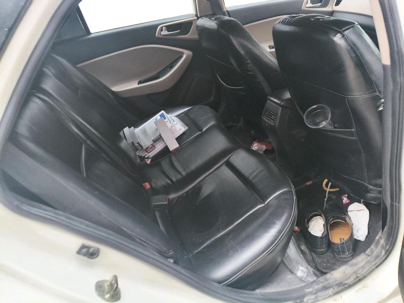 2017 Hyundai Elite i20 ASTA 1.4 CRDI (O), Diesel, Manual, 1,41,083 km, interior