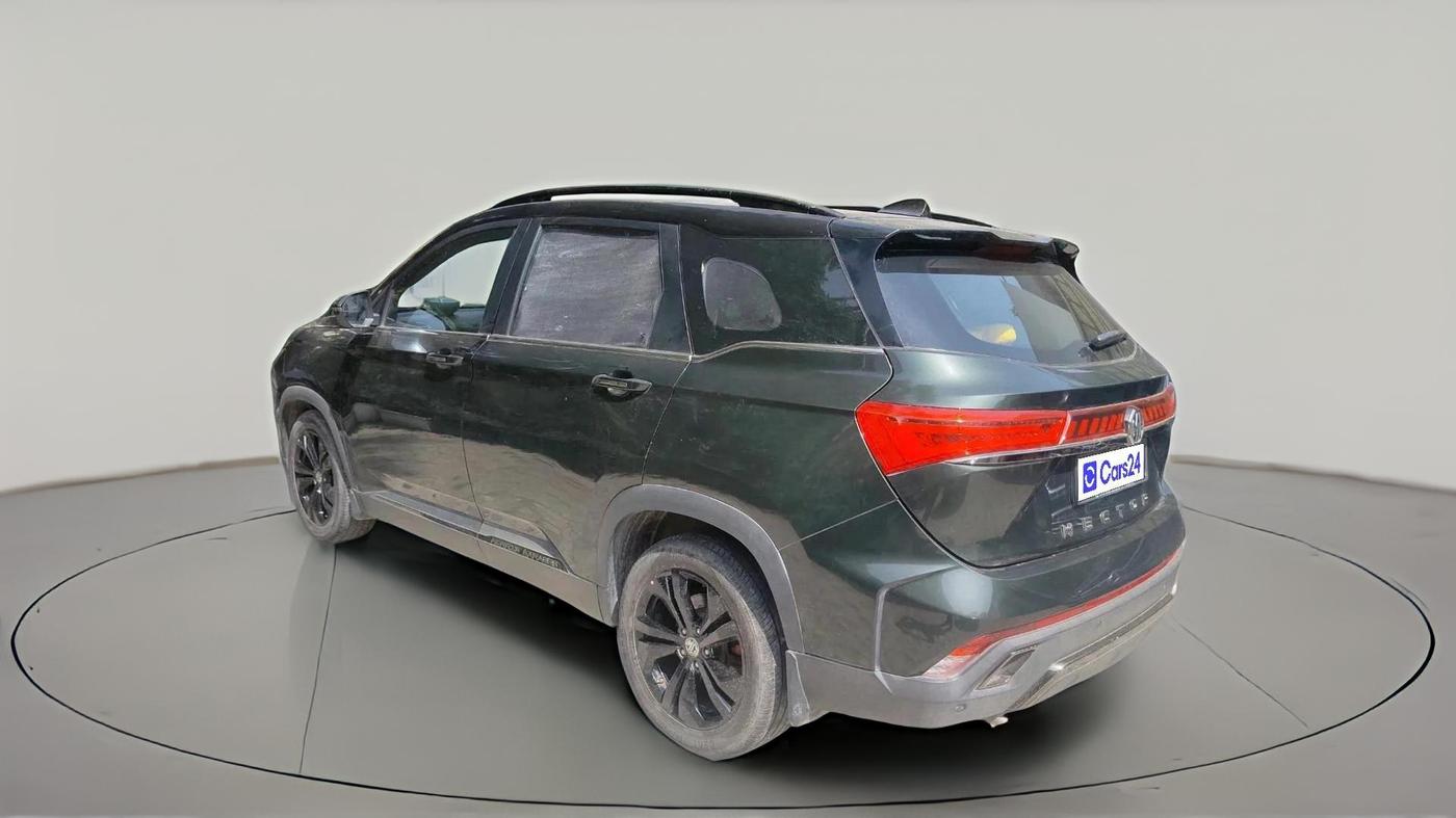 2024 MG HECTOR 100 Year Limited Edition CVT, Petrol, Automatic, 15,299 km, exterior