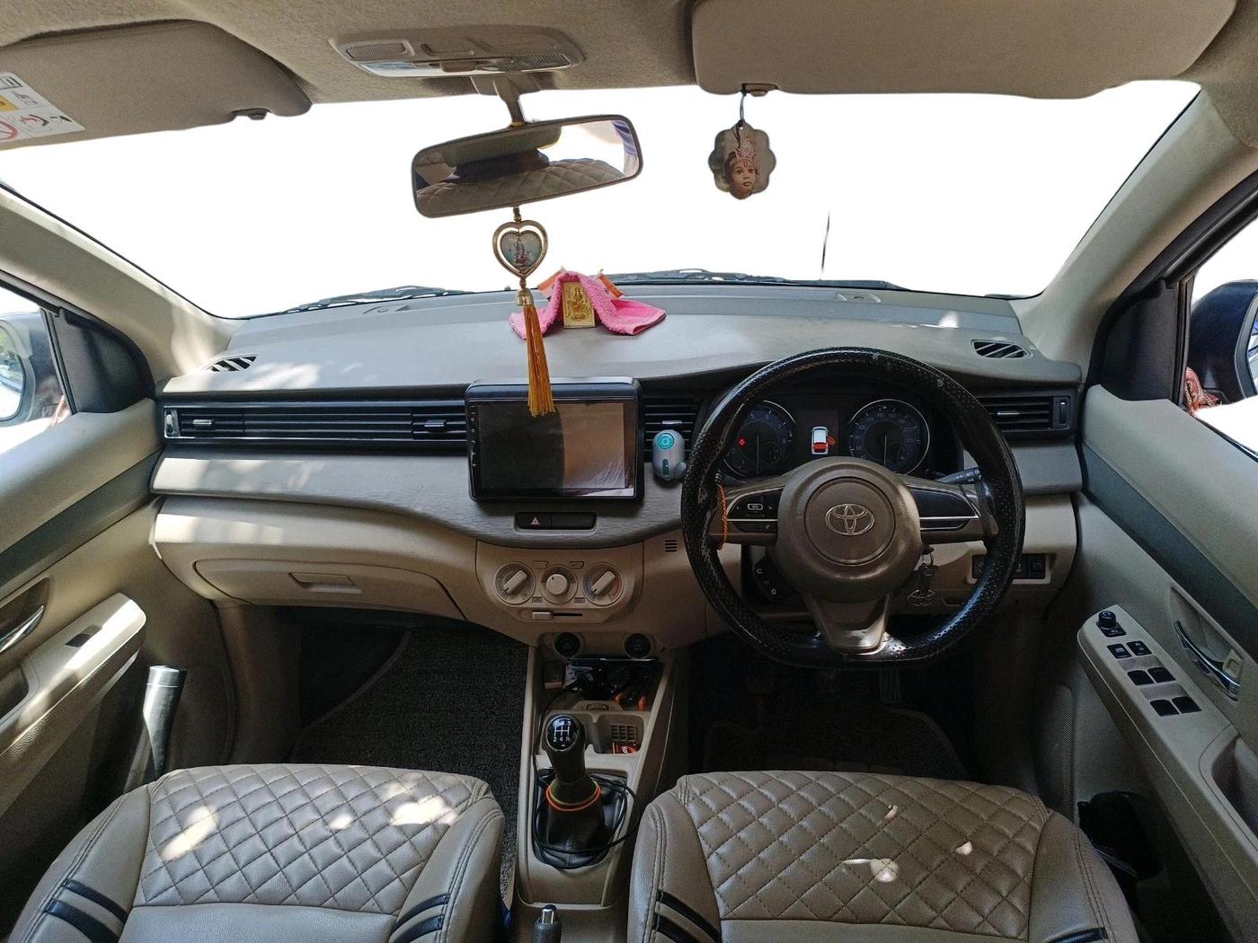 2024 Toyota RUMION S MT , Petrol, Manual, 986 km, interior