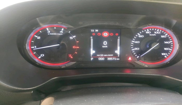 2022 Mahindra Thar LX PETROL HT 4WD AT, Petrol, Automatic, 38,571 km, interior