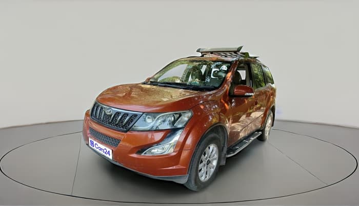 2016 Mahindra XUV500 W10 AT, Diesel, Automatic, 78,683 km, exterior