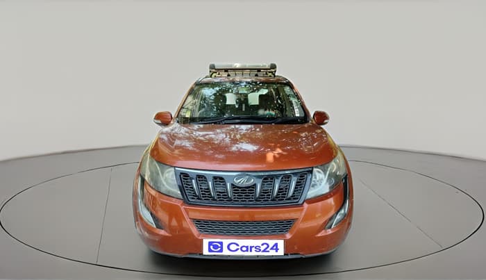 2016 Mahindra XUV500 W10 AT, Diesel, Automatic, 78,683 km, exterior