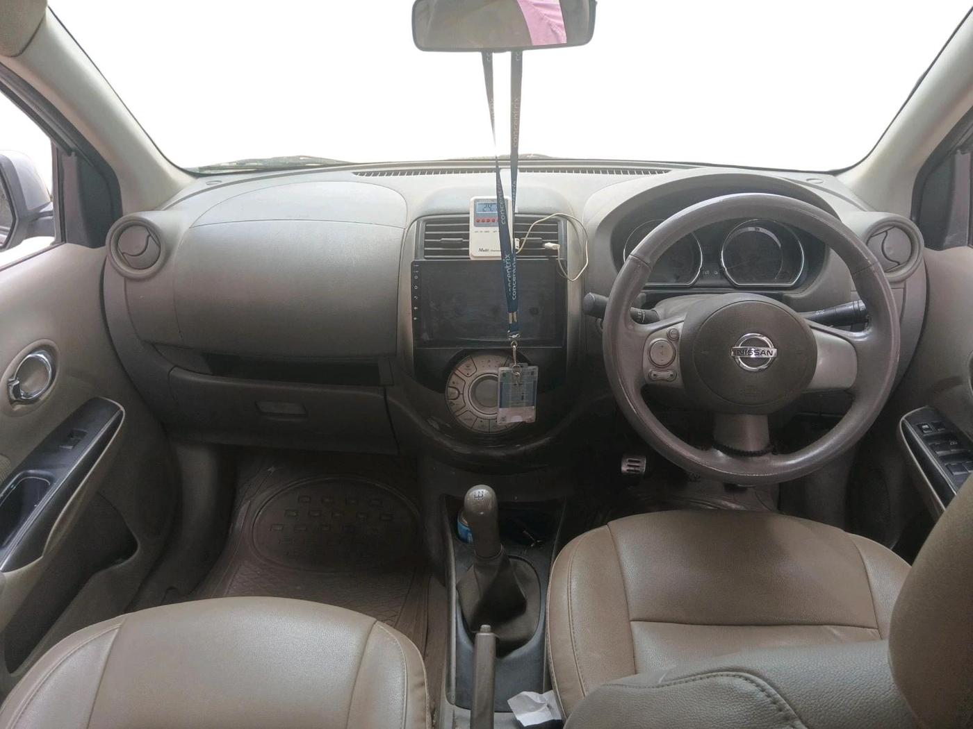 2012 Nissan Sunny XV PETROL, Petrol, Manual, 1,65,687 km, interior