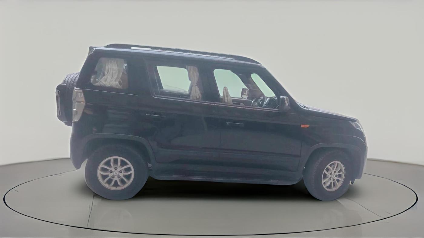 2019 Mahindra TUV300 T8, Diesel, Manual, 62,472 km, exterior