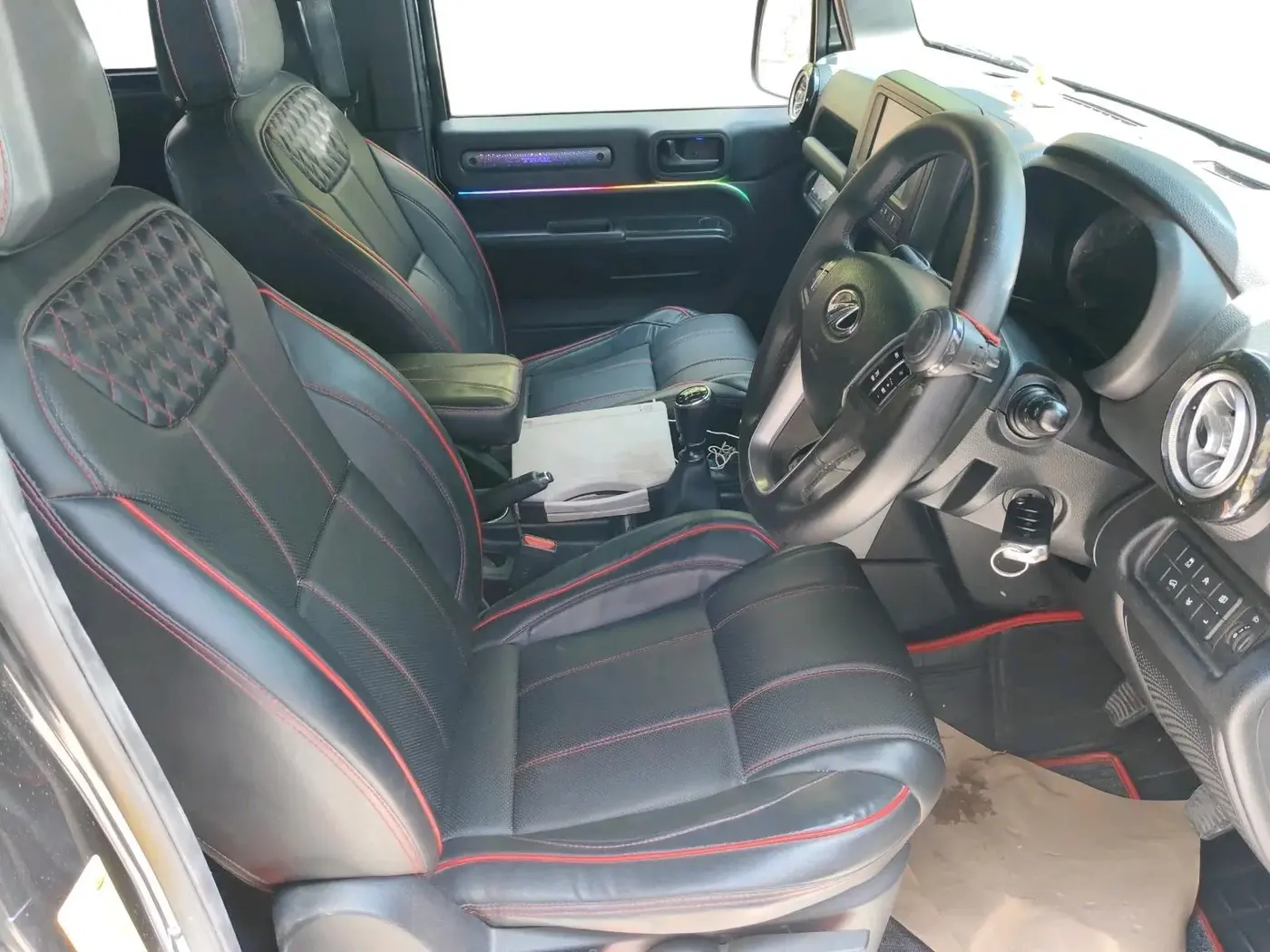 2022 Mahindra Thar LX HARD TOP 4WD MT, Diesel, Manual, 92,639 km, interior