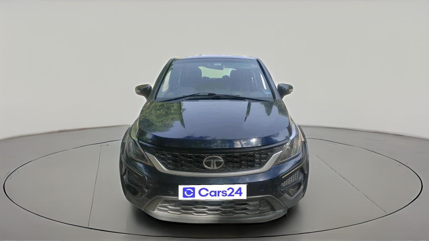 2018 Tata Hexa XE 4X2 7 STR, Diesel, Manual, 1,39,707 km, exterior