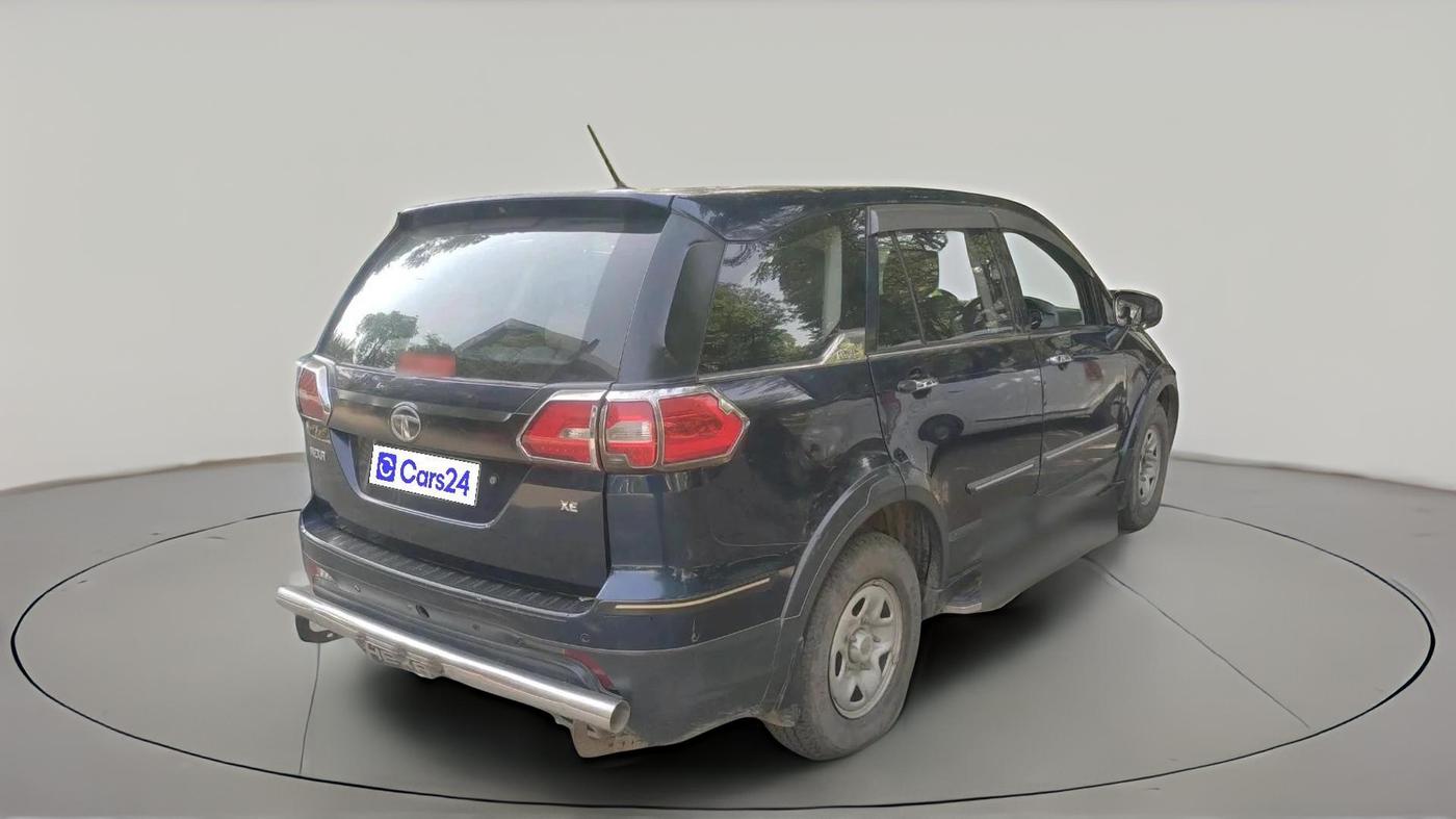 2018 Tata Hexa XE 4X2 7 STR, Diesel, Manual, 1,39,707 km, exterior