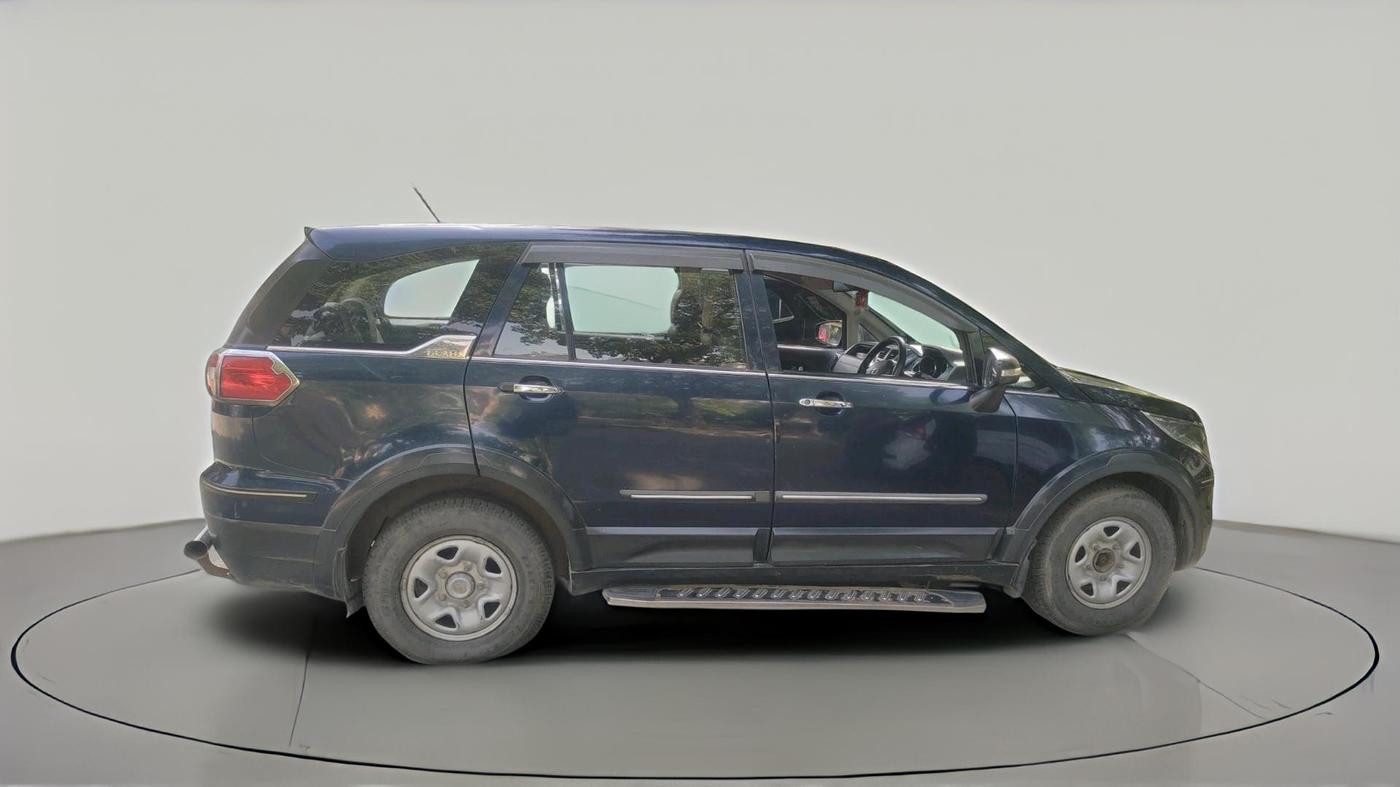 2018 Tata Hexa XE 4X2 7 STR, Diesel, Manual, 1,39,707 km, exterior