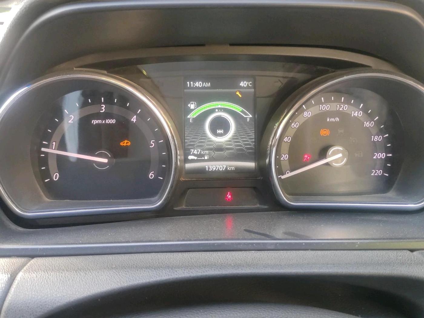 2018 Tata Hexa XE 4X2 7 STR, Diesel, Manual, 1,39,707 km, interior