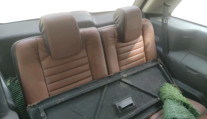 2018 Tata Hexa XE 4X2 7 STR, Diesel, Manual, 1,39,707 km, interior