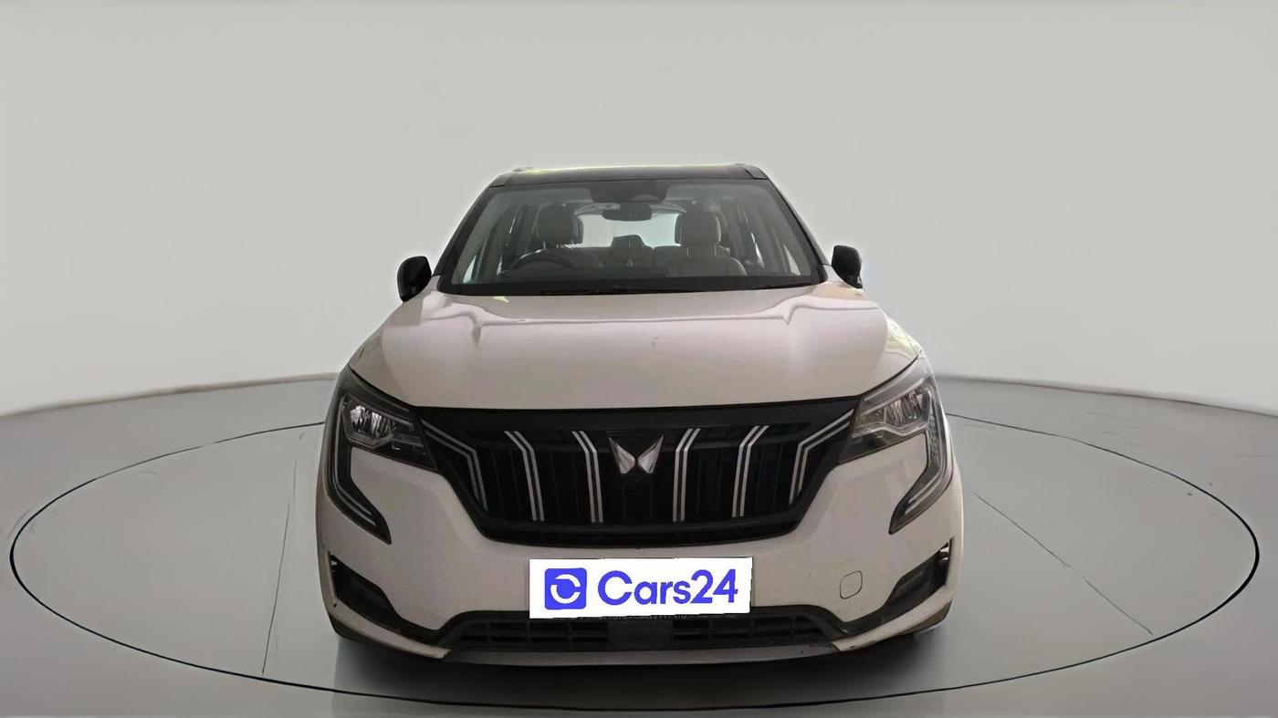 2021 Mahindra XUV700 AX 7 LUXURY P AT 7 STR, Petrol, Automatic, 31,614 km, exterior