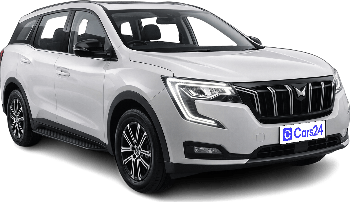 2021 Mahindra XUV700 - SUV - Petrol - Automatic - ₹17.30 lakh