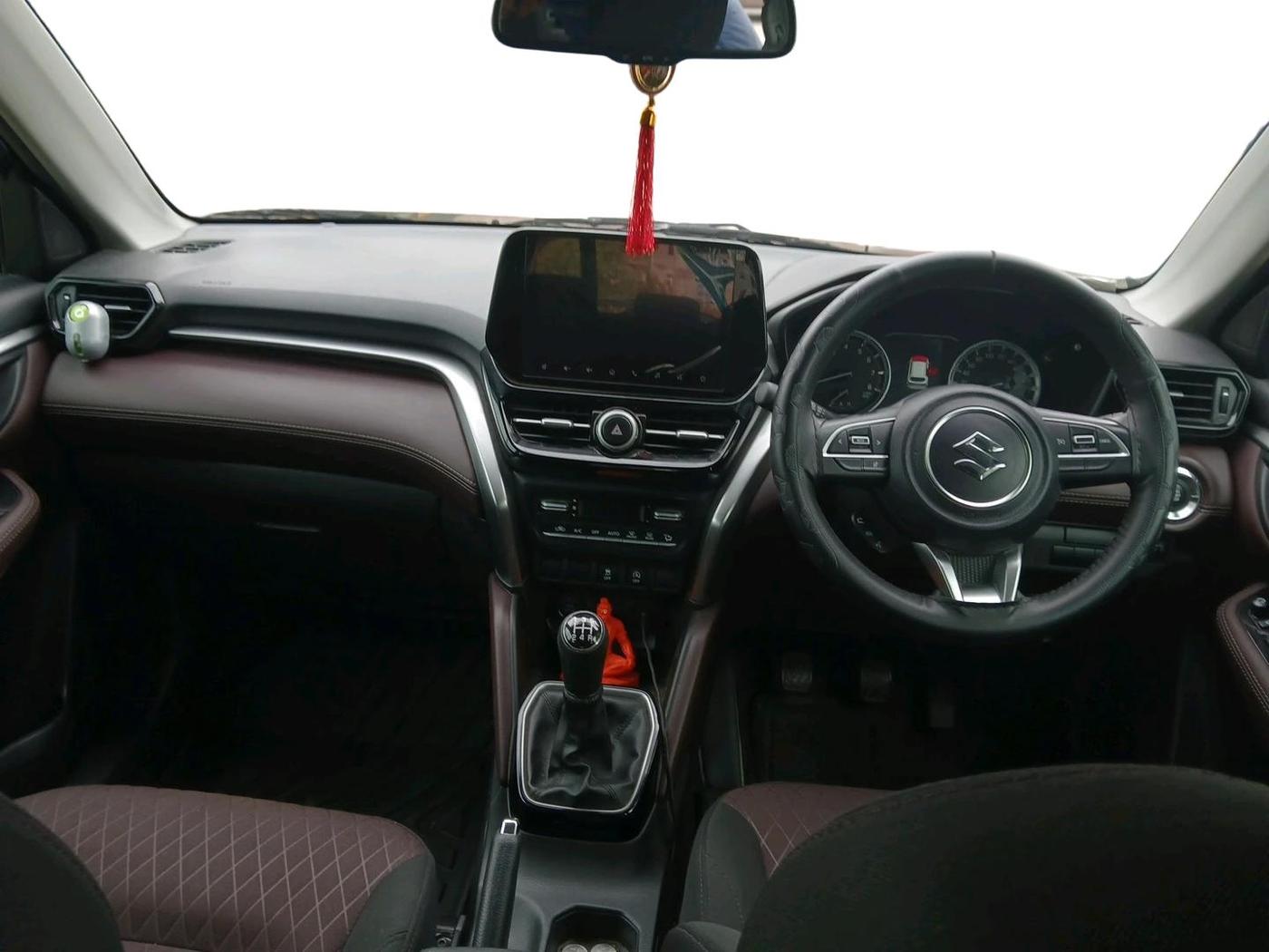 2024 Maruti Grand Vitara ZETA SMART HYBRID, Petrol, Manual, 17,076 km, interior
