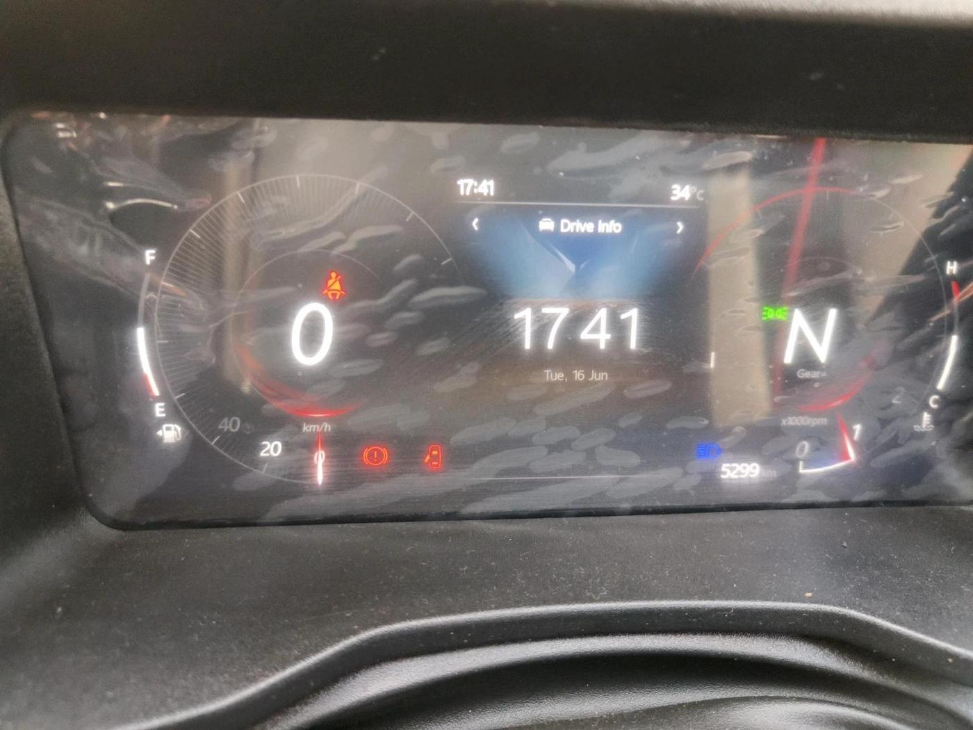 2024 Mahindra XUV 3XO AX5 1.2 L TCMPFi, Petrol, Manual, 5,299 km, interior