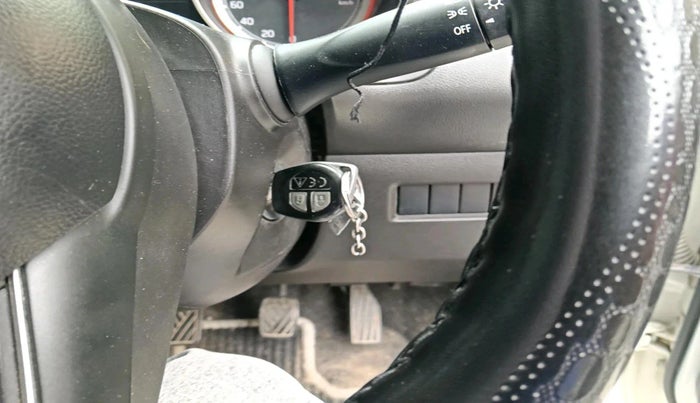 2023 Maruti Swift VXI, Petrol, Manual, 35,407 km, interior