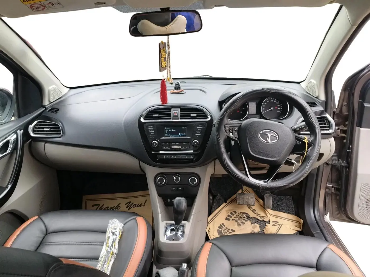 2018 Tata Tiago XZA PETROL, Petrol, Automatic, 44,476 km, interior