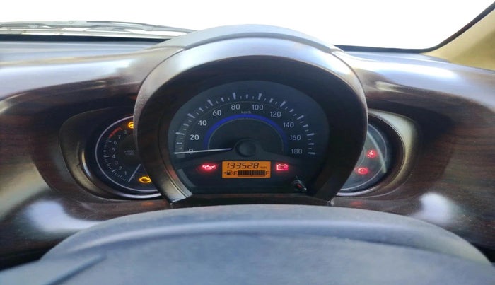 2015 Honda Amaze 1.2L I-VTEC S, CNG, Manual, 1,33,528 km, interior