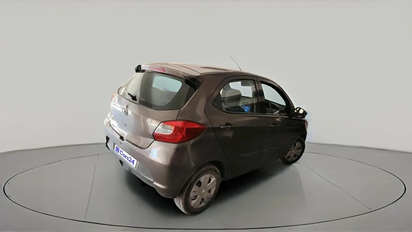 2019 Tata Tiago XZ PETROL, Petrol, Manual, 93,999 km, exterior
